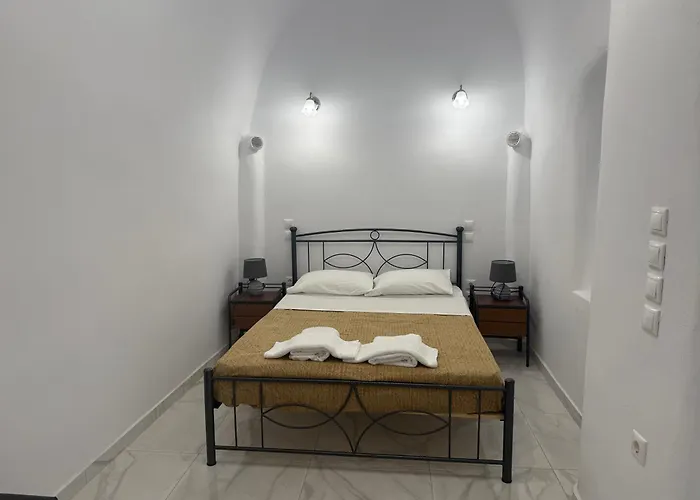 Hellas Hotel Fira (Santorini)