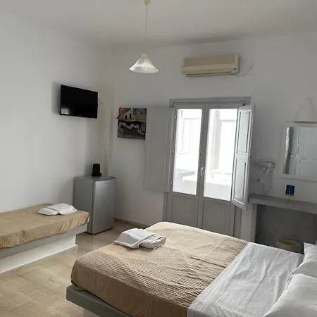 Hellas Fira (Santorini)