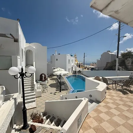 Hellas 2* Fira (Santorini)