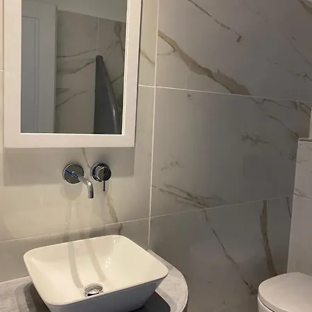 海拉斯酒店 费拉