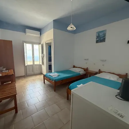 Hotel Hellas 2* Fira (Santorini)